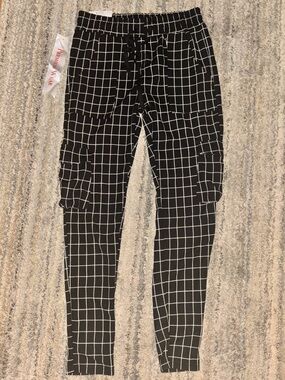 KORE Black Grid Cargo Joggers NWT
